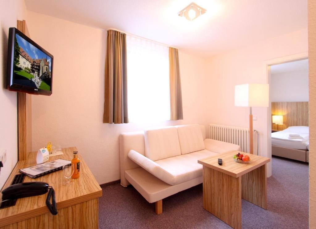 Akzent Hotel Am Burgholz Табарц Екстериор снимка