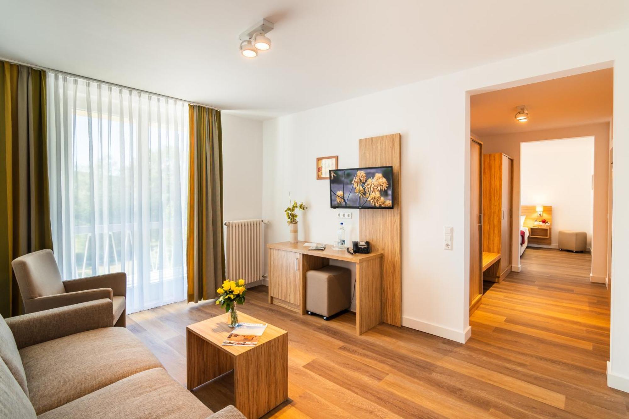 Akzent Hotel Am Burgholz Табарц Екстериор снимка