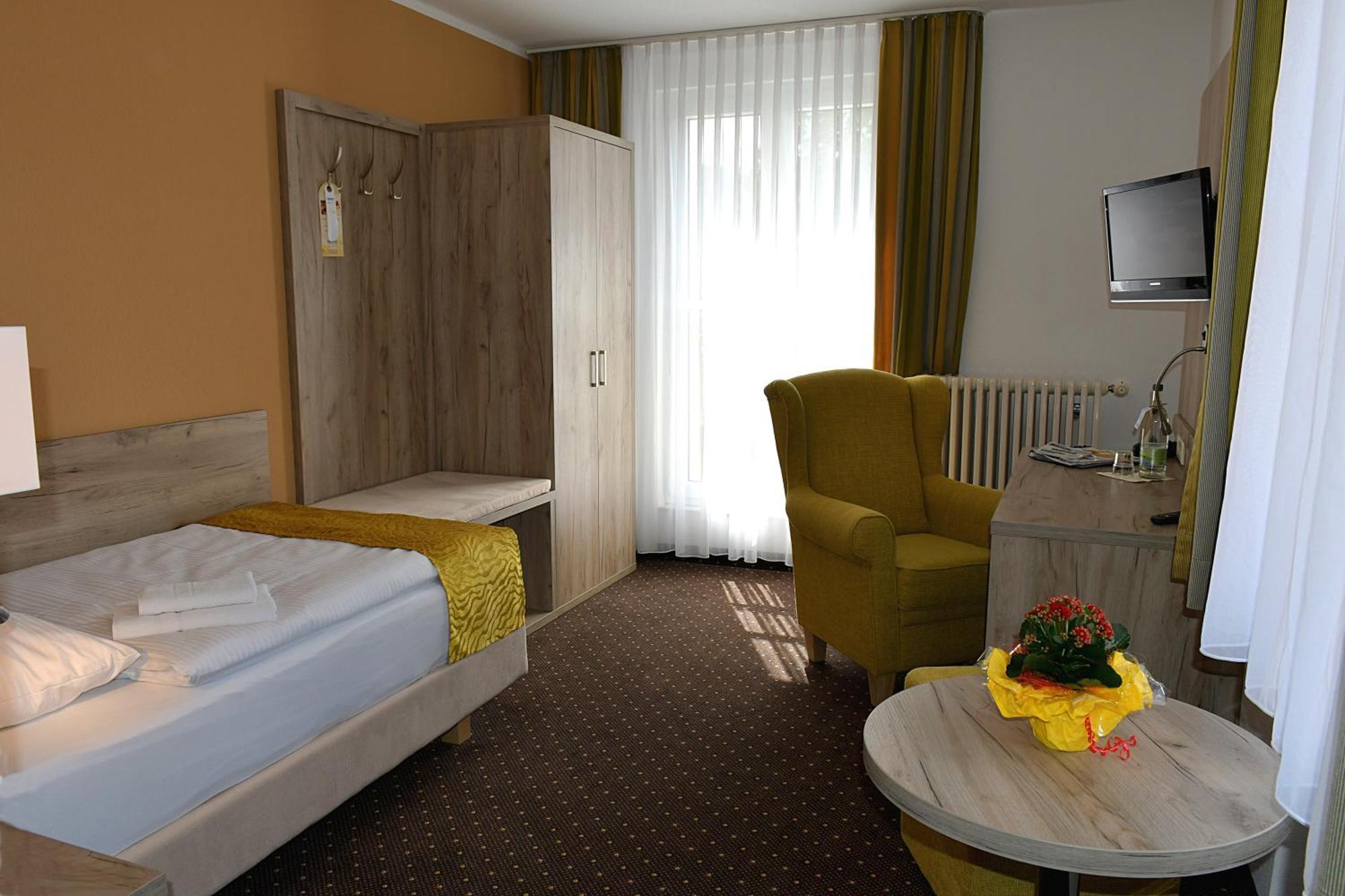 Akzent Hotel Am Burgholz Табарц Екстериор снимка